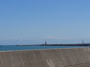 富山湾の海景色